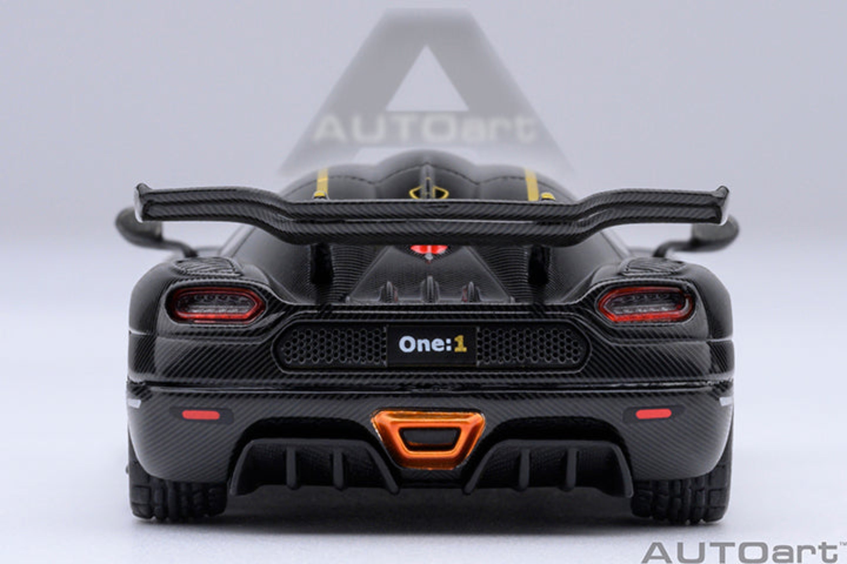 TimeTop 1/64 ケーニグセグ  One:1 Gold Strips Time Top 1:64 Koenigsegg One:1 Carbon Gold / Pink (2 Colours