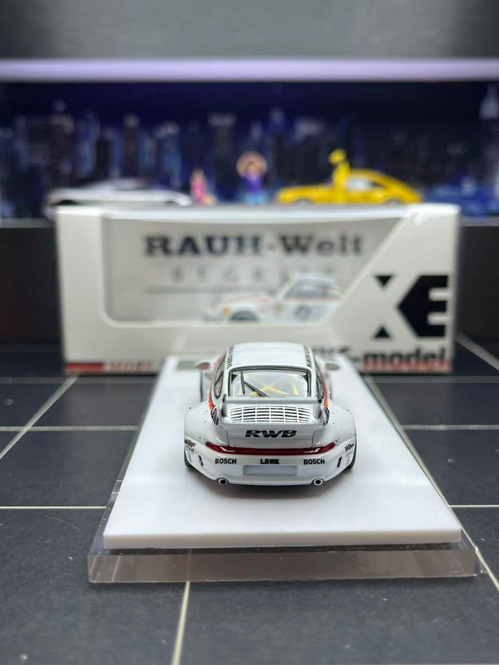 XKE 1:64 Porsche RWB993 - White 