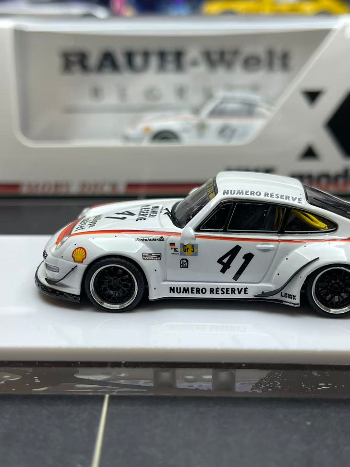 XKE 1:64 Porsche RWB993 - White 