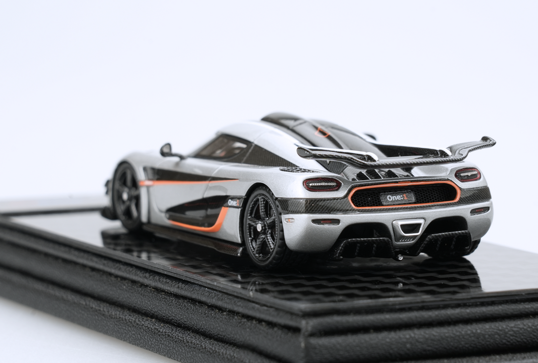 Frontiart 1:64 Koenigsegg One:1 Silver Open Resin Model F150-10