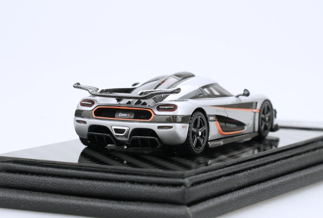 Frontiart 1:64 Koenigsegg One:1 Silver Open Resin Model F150-10