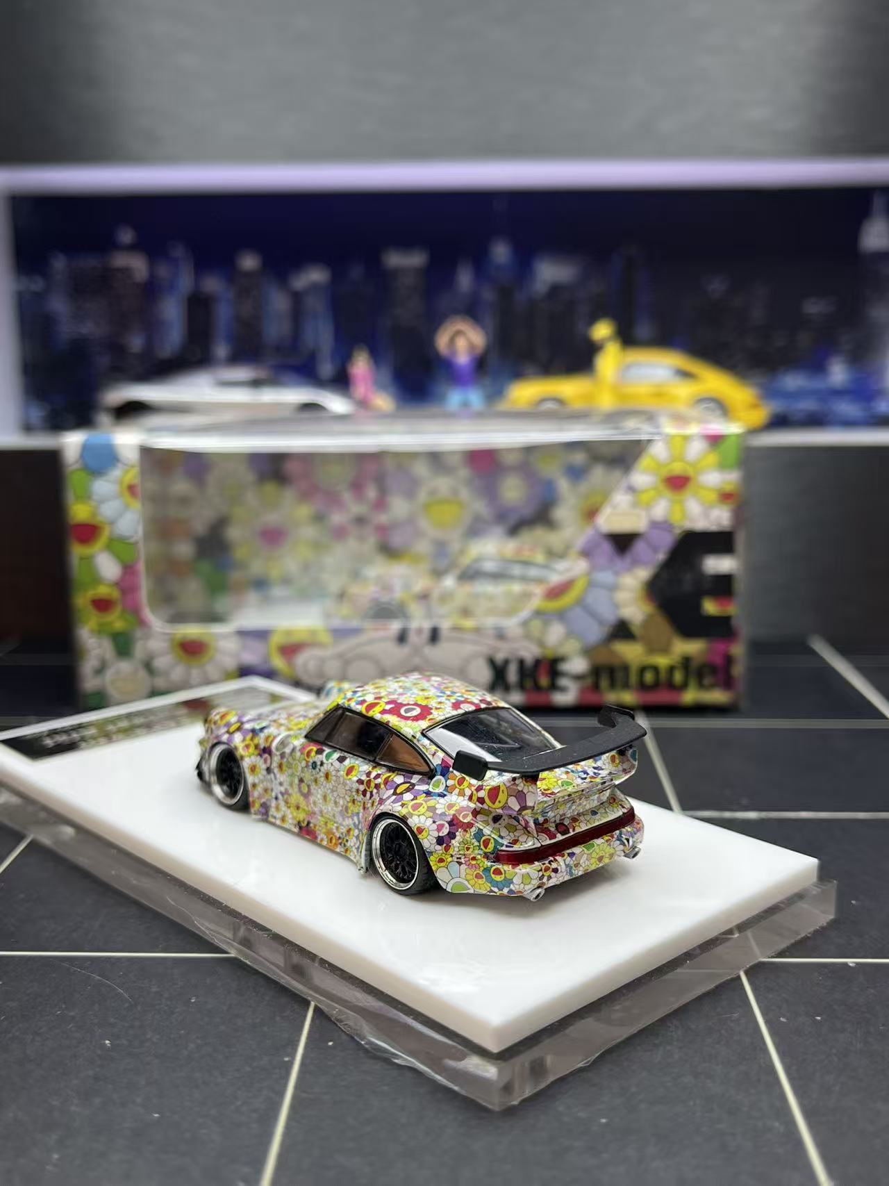 てるカリーニョ XKE 1:64 Porsche RWB964 - Takashi Murakami Livery – Horizon Diecast