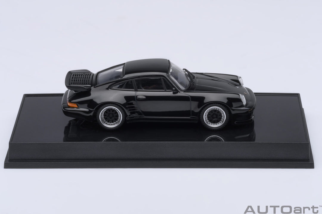 AutoArt 1:64 Porsche 911 (930) Turbo Wangan Midnight “Blackbird” 20636