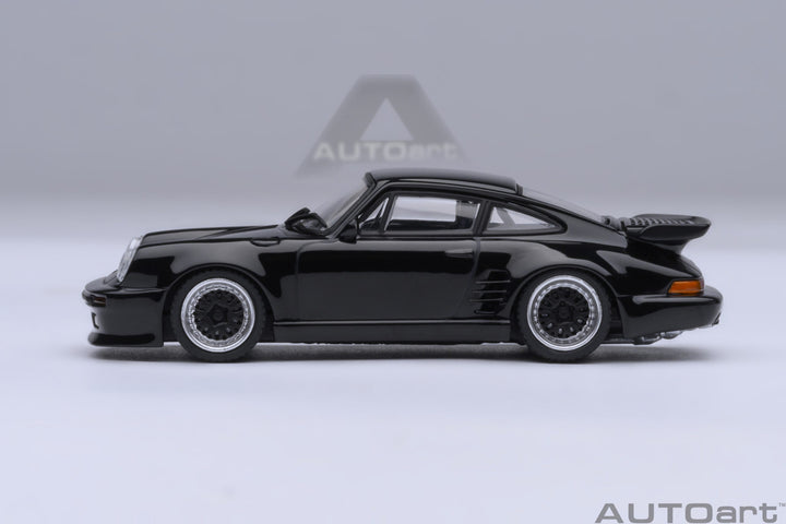 AutoArt 1:64 Porsche 911 (930) Turbo Wangan Midnight “Blackbird” 20636
