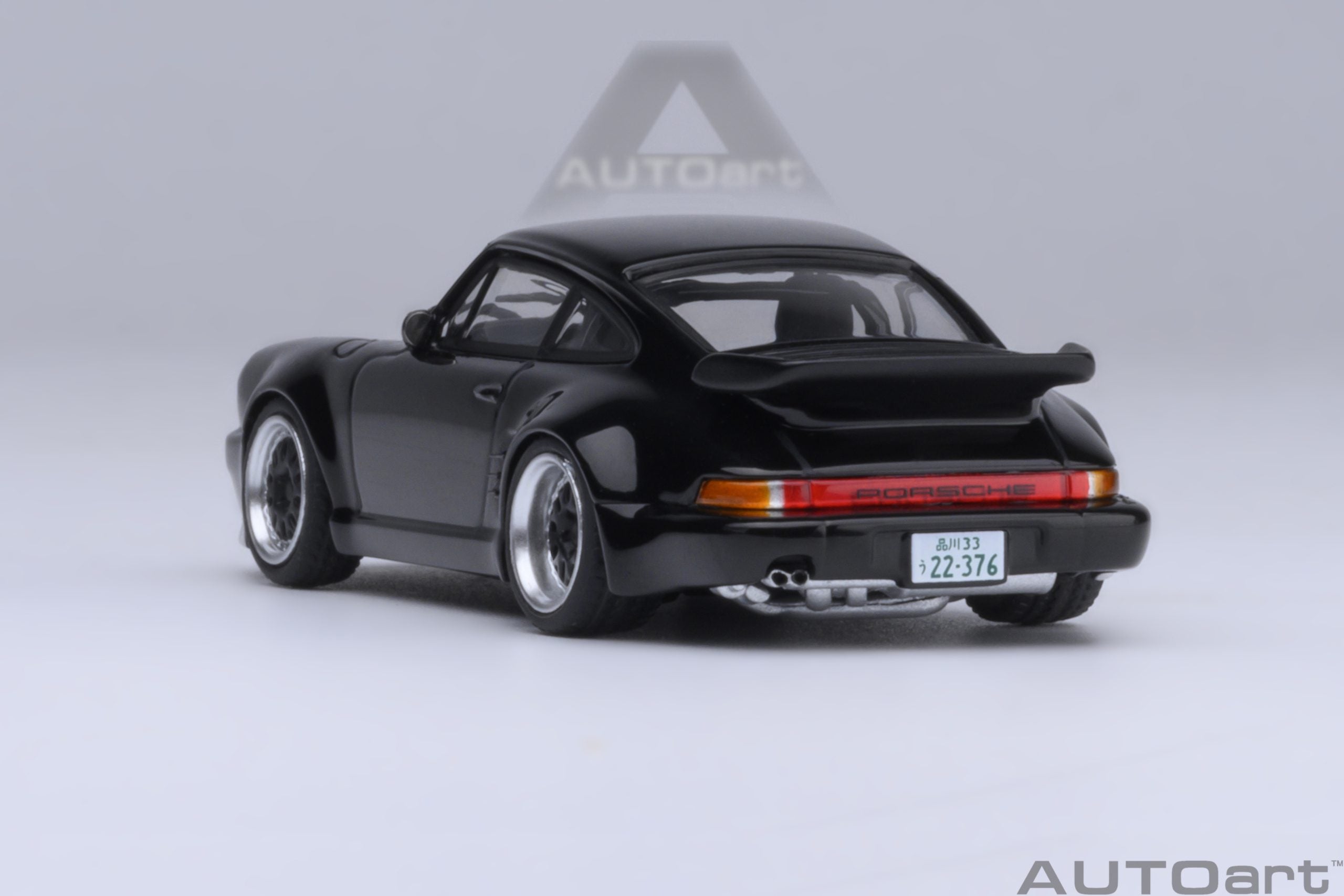 AutoArt 1:64 Porsche 911 (930) Turbo Wangan Midnight “Blackbird