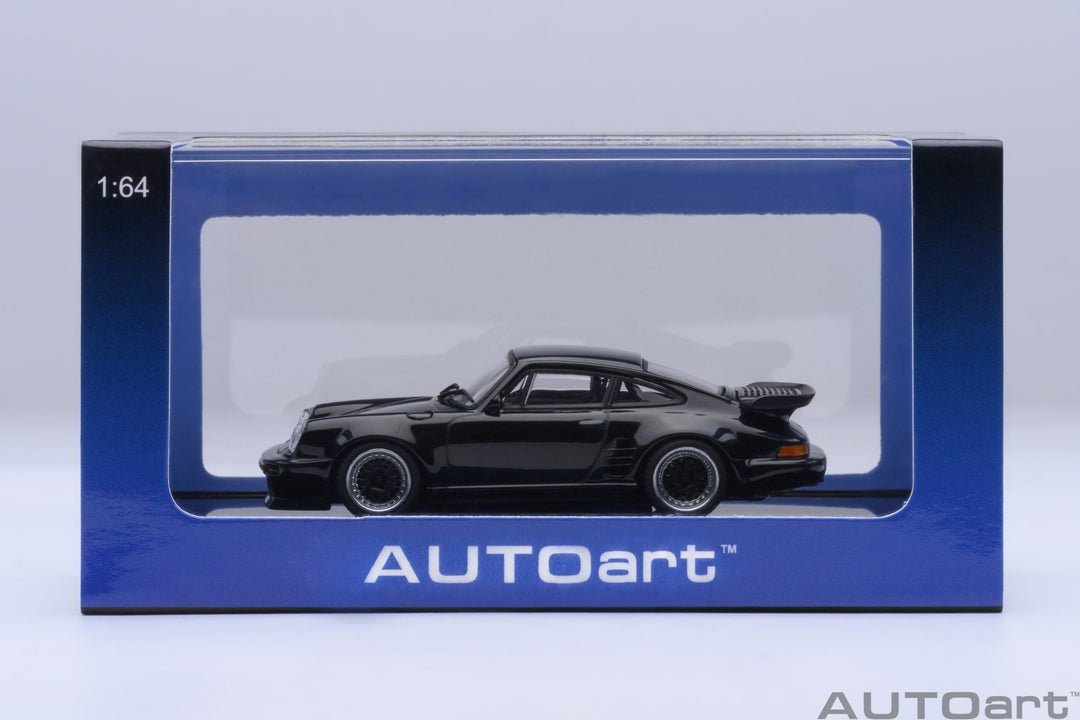 AutoArt 1:64 Porsche 911 (930) Turbo Wangan Midnight “Blackbird” 20636