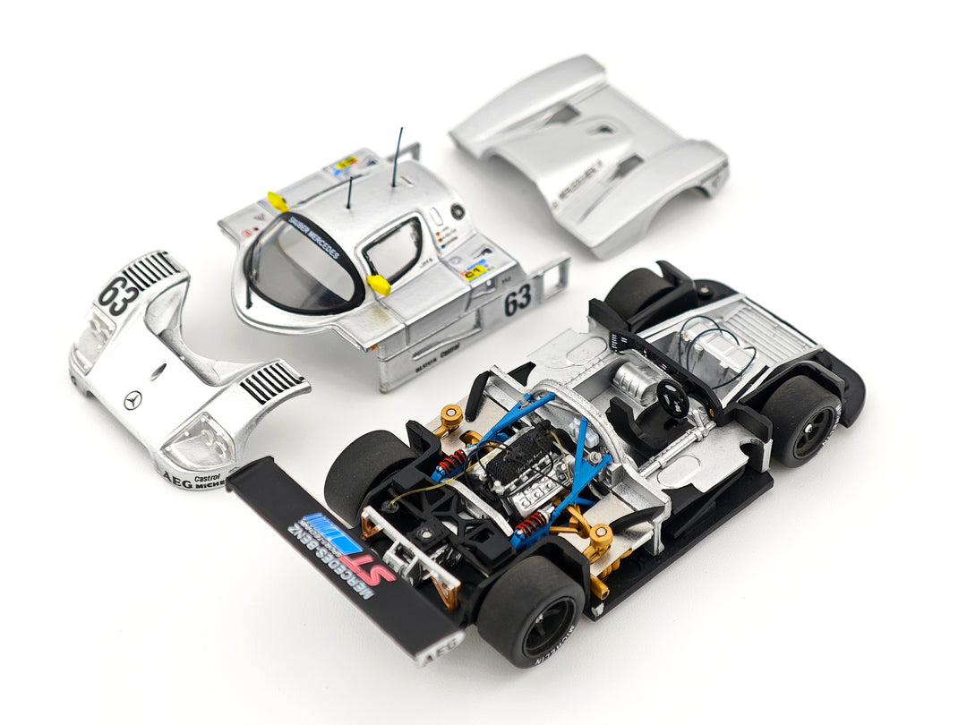 [Preorder] YS Model 1:64 Mercedes Benz Sauber C9 (3 Versions)
