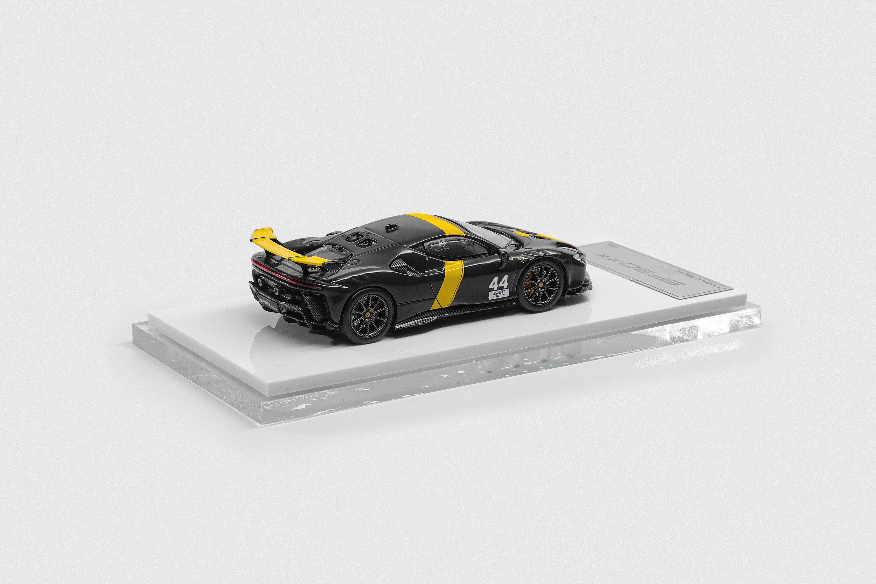 ミニカー DMH 1/64 Ferrari LaFerrari Dmh 1/64 Ferrar I Laferr Ar I Resin Car Model - Scale Model and