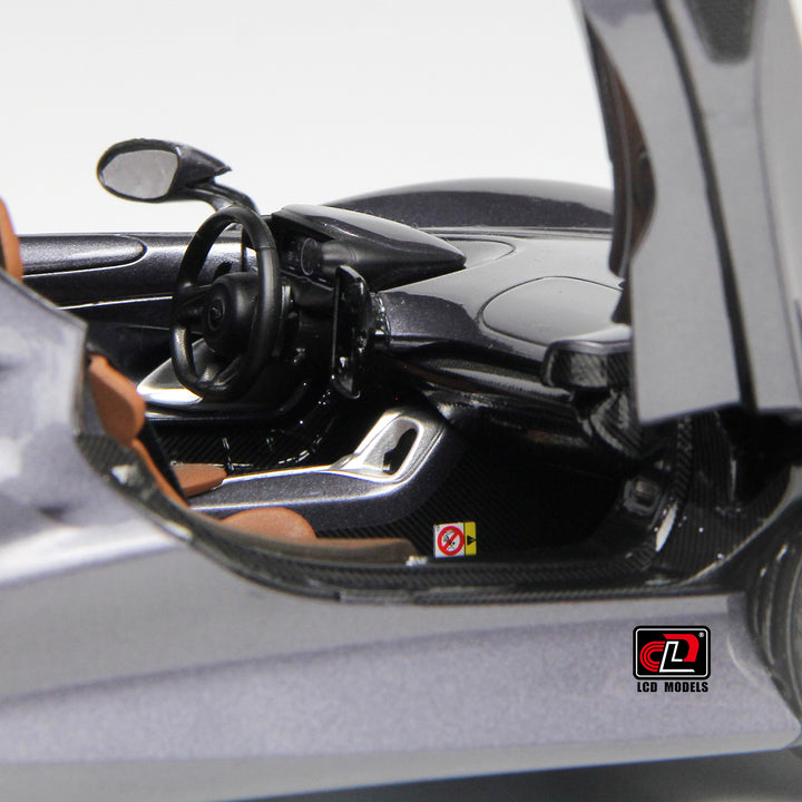 [Preorder] LCD 1:18 McLaren ELVA - Metallic Grey LCD18015-HGM