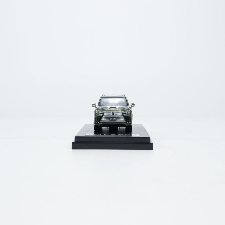 LCD 1:64 Lexus LX600 Green Diecast