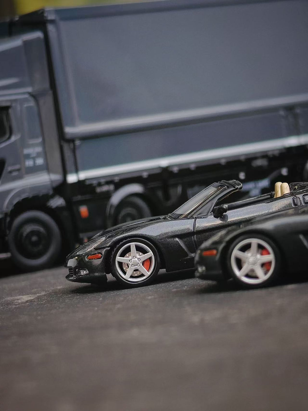 [Preorder] BLISS 1:64 CORVETTE C6 Foshan APAxpo Special Exhibition Edition (4 Versions)