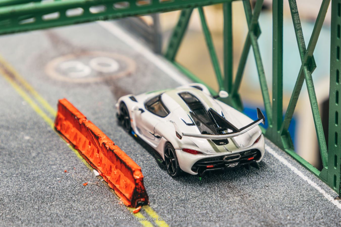 Tarmac Works 1:64 Koenigsegg Jesko Attack White T64G-TL052-WH