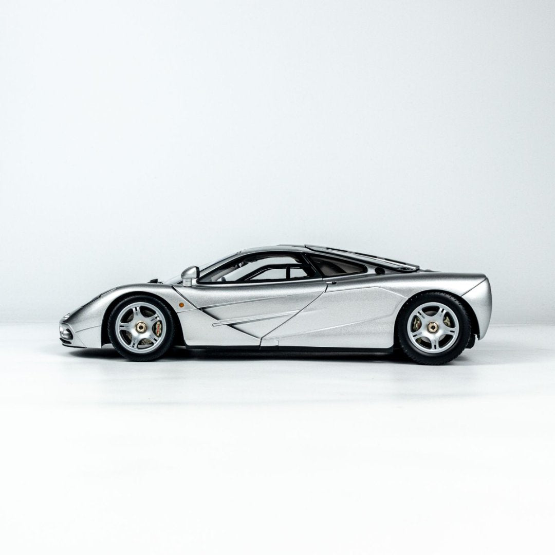 [Preorder] LCD 1:18 McLaren F1 XP5 Silver LCD18014-SI