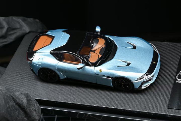 [Preorder] 7CM Model 1:64 Prancing Horse 12 Cilindri (2 Colours)