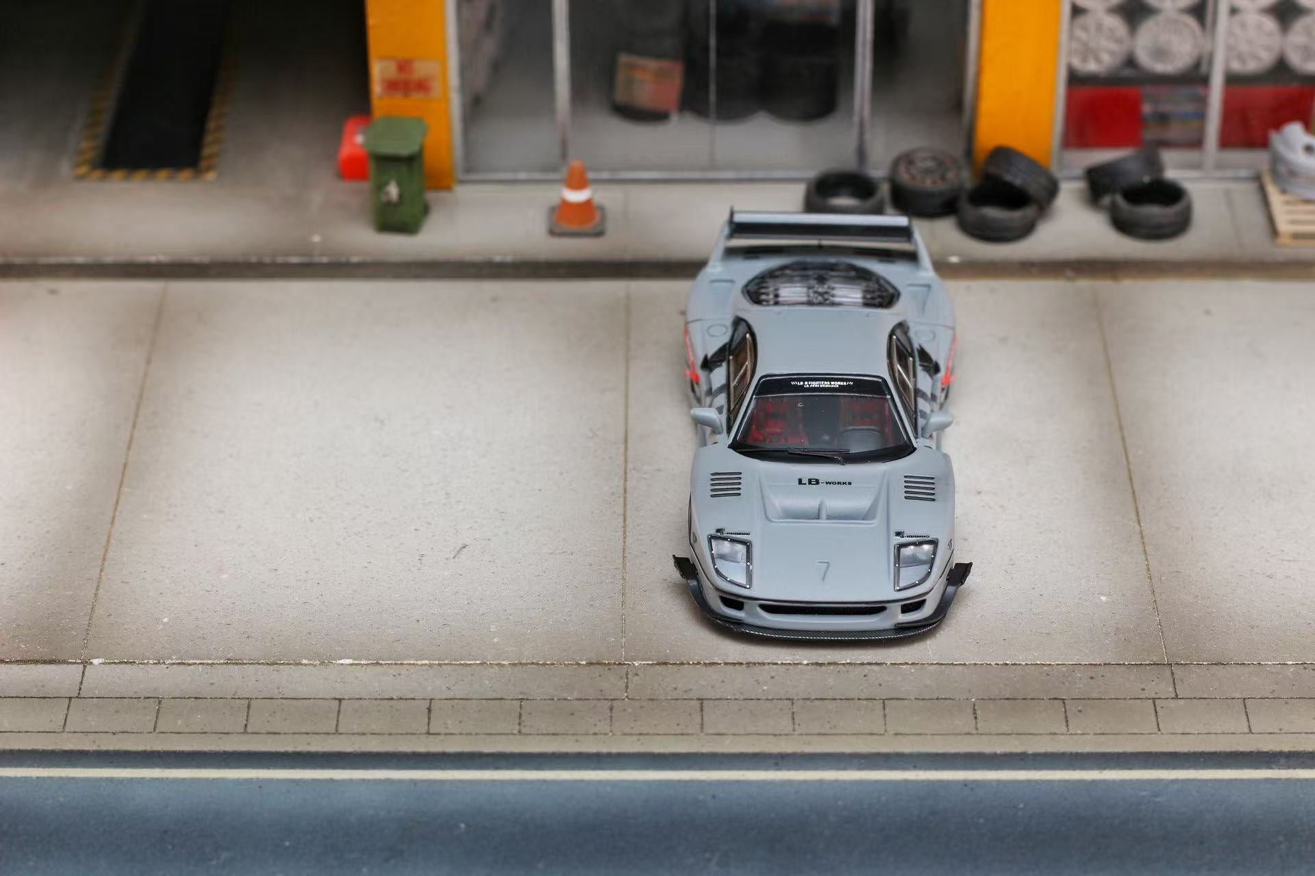 Preorder] Ghost Player 1:64 LBWK Ferrari F40 Grey – Horizon Diecast