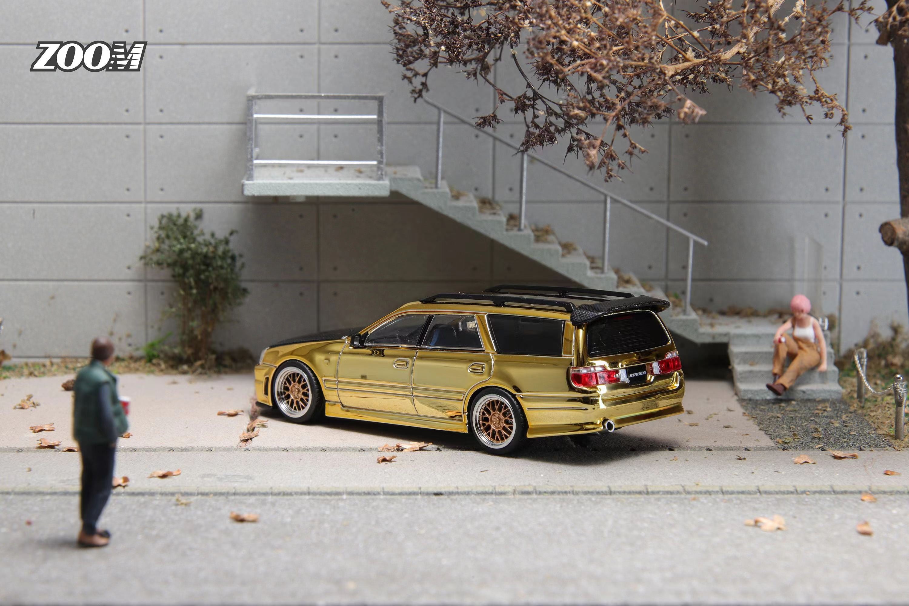 Zoom 1:64 Nissan Stagea 260RS Gold – Horizon Diecast