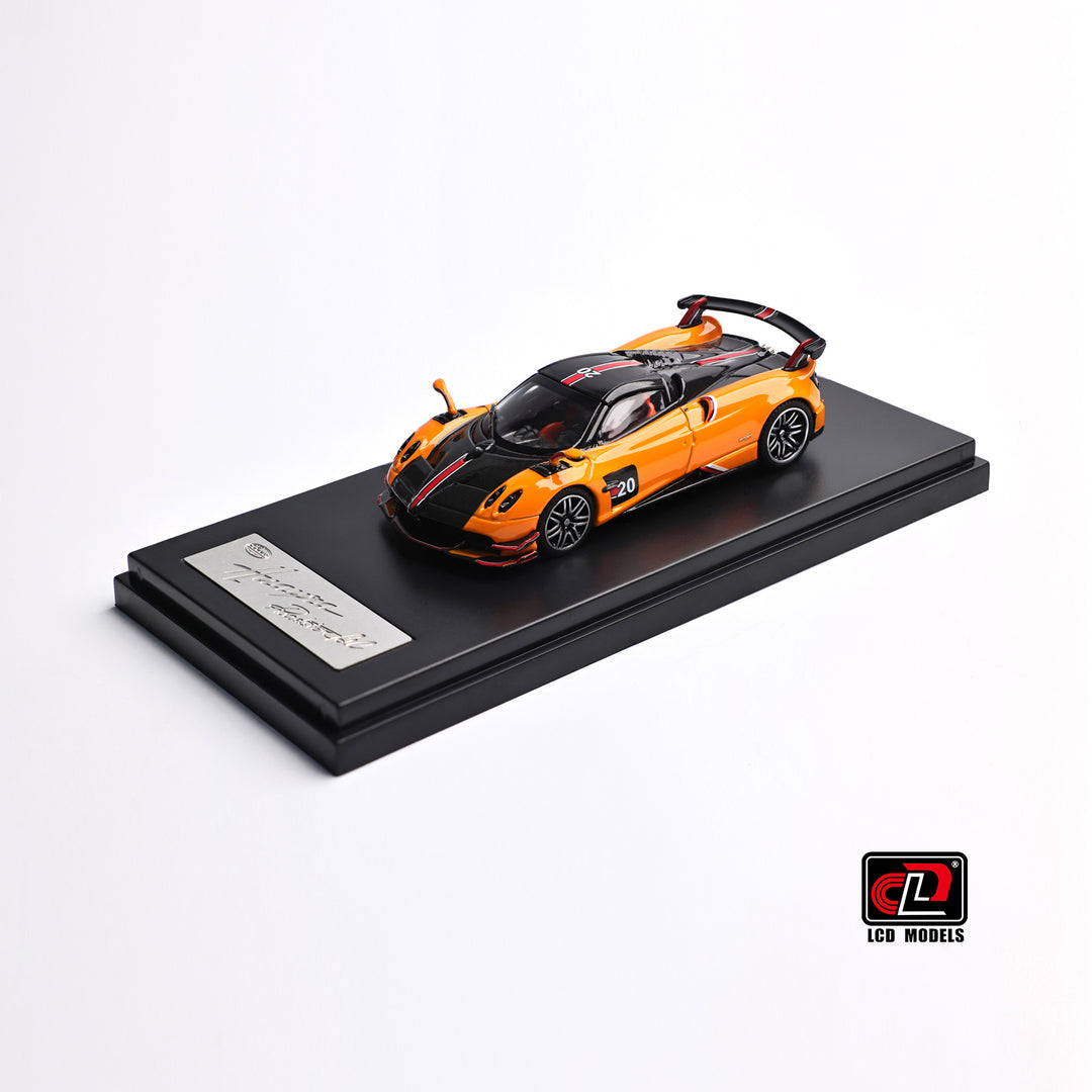 [Preorder] LCD 1:64 Pagani Huayra Roadster BC LCD64011B (4 Colours)
