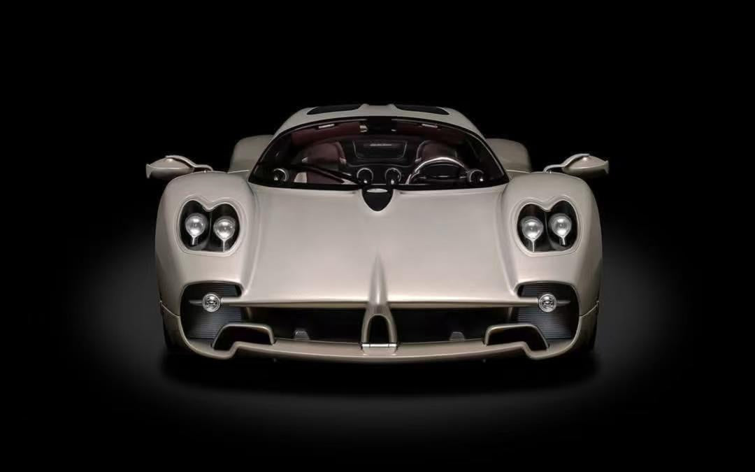 [Preorder] Pocher 1:8 Pagani Utopia Coupé Rinascimento Lucido Pocher