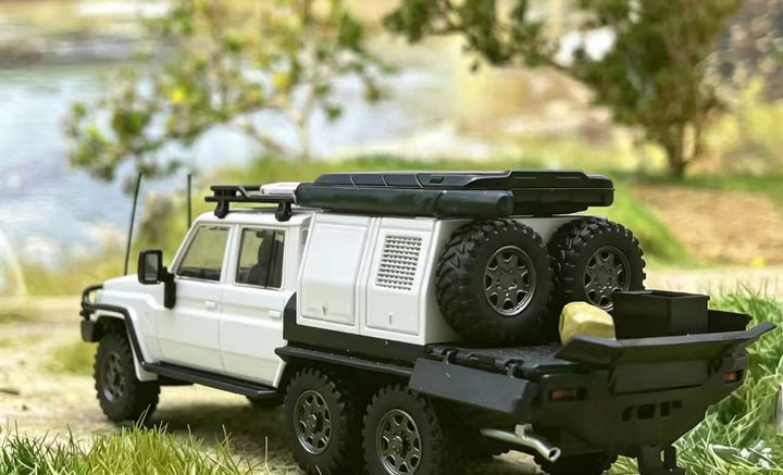 [Preorder] Autobots Models 1:64 Toyota Land Cruiser LC79 6X6 (4 Colours)