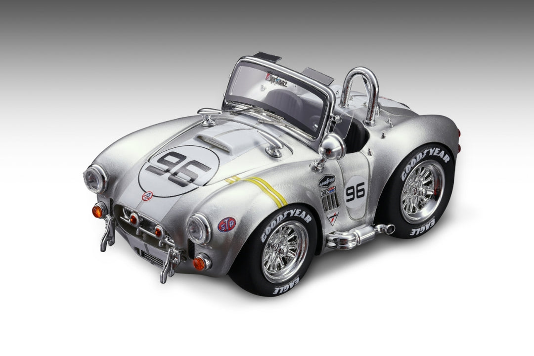[Preorder] Era Q X DYwork 1:64 Shelby Cobra 427 96# Silver (with luggage bag)