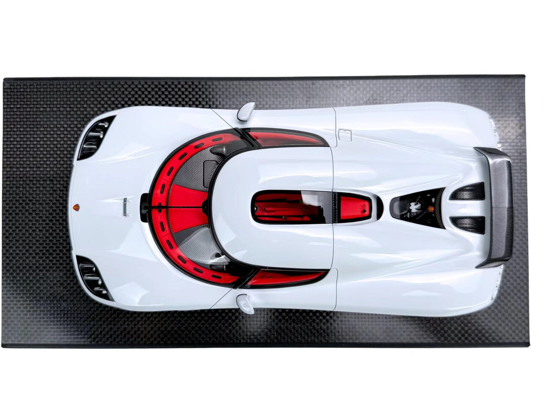 [Preorder] FrontiArt 1:18 Koenigsegg CCX Pearl White