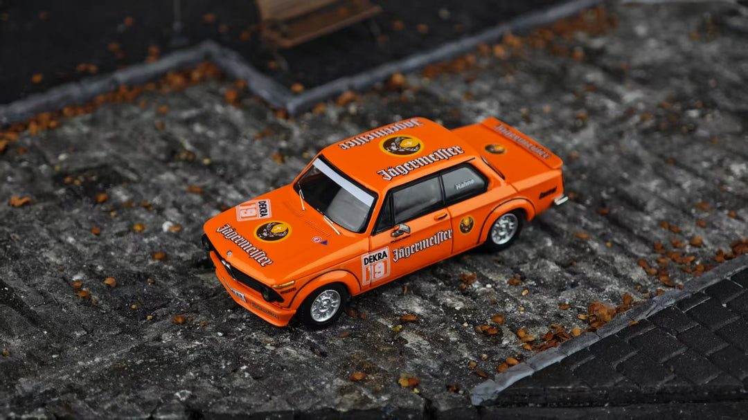 [Preorder] YS Model 1:64 BMW 2002 turbo (3 Colours)
