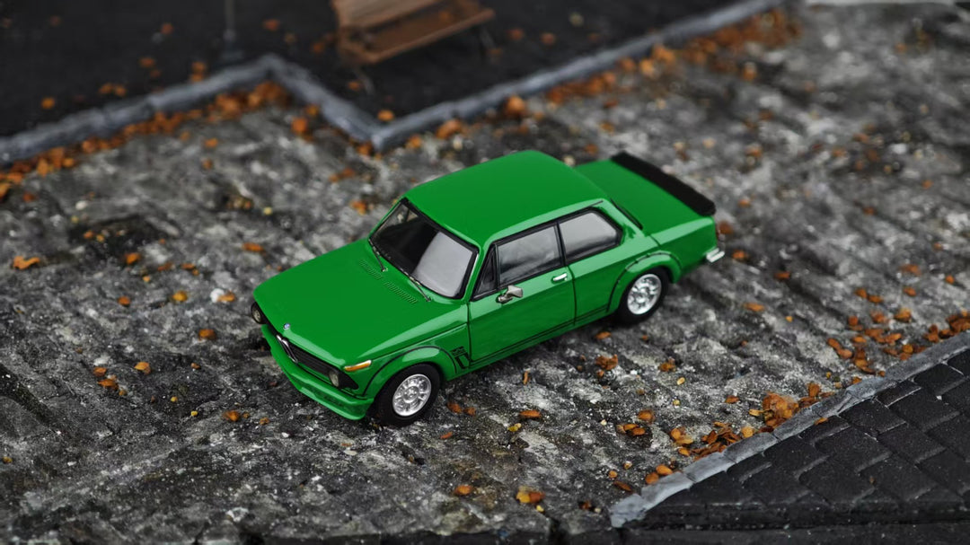 [Preorder] YS Model 1:64 BMW 2002 turbo (3 Colours)