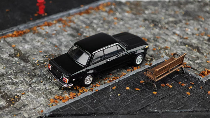 [Preorder] YS Model 1:64 BMW 2002 turbo (3 Colours)