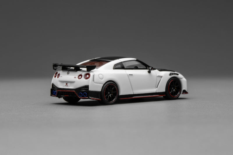 [Preorder] MOTORHELIX 1:64 Nissan GT-R NISMO (R35) Special Edition 2022 (3 Colours)