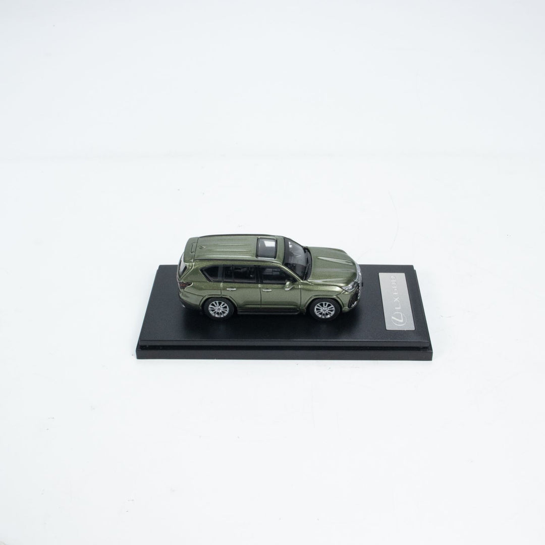 LCD 1:64 Lexus LX600 Green Diecast