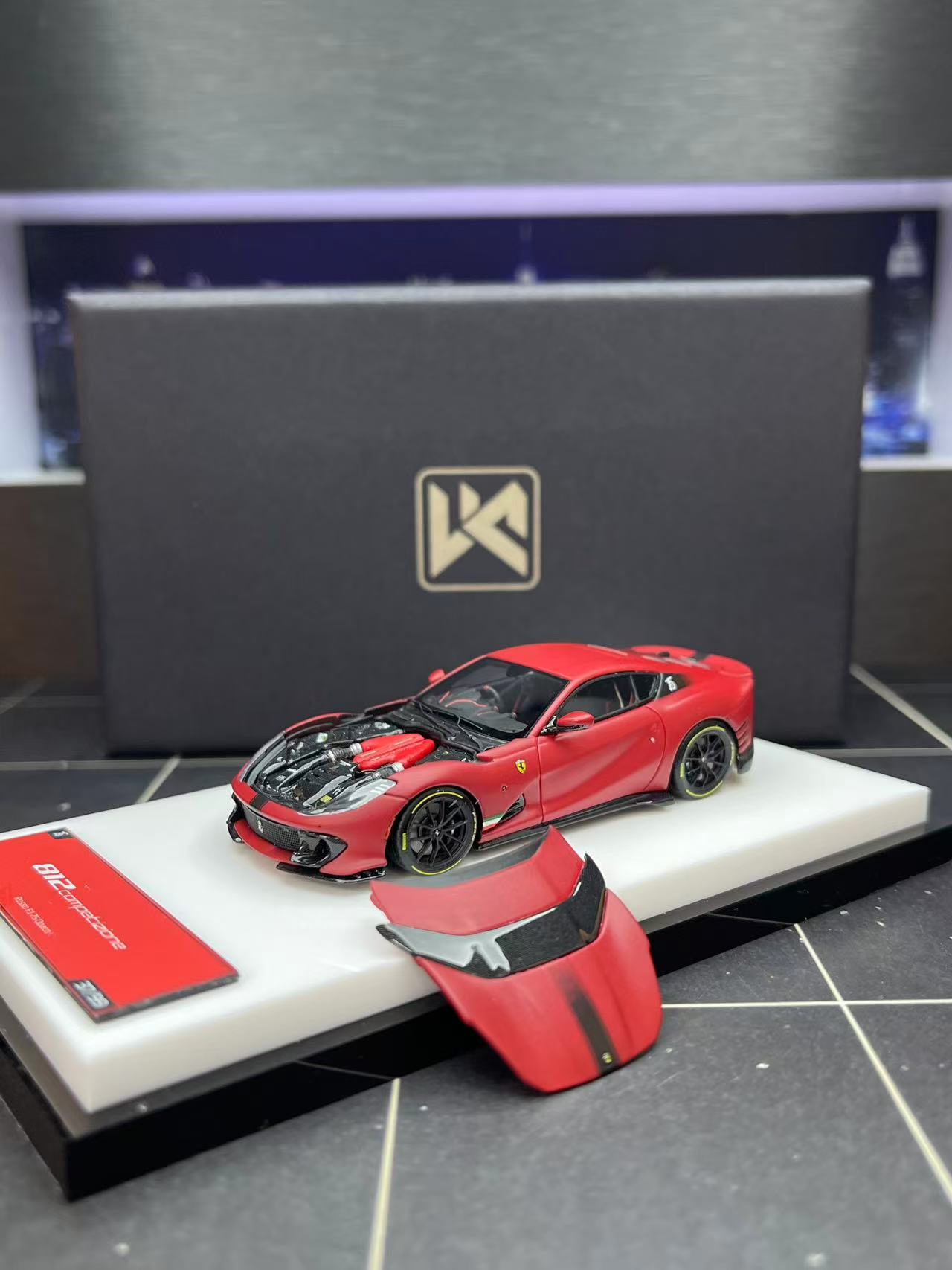 HH 1/64 フェラーリ 812c メタリックレッド&シークレットカラー Preorder] DMY 1:64 Ferrari 812C Thousand-Mile Track Series Matte