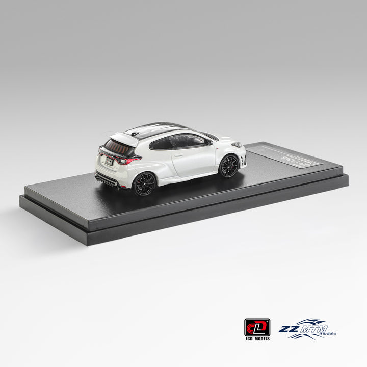 [Preorder] LCD 1:64 GR Yaris RZ "High Performance" 2024 ZZ64001D01-GR/ ZZ64001D01-WH&amp;nbsp;