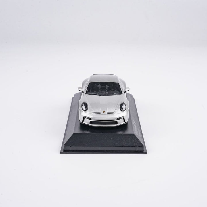 MINICHAMPS 1:43 PORSCHE 911(992) S/T - 2023 -SILVER 410063022
