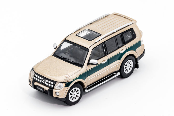 [Preorder] Shadow Pro 1:64 Mitsubishi Pajero V97 (6 Colours)