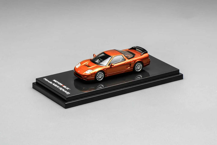 [Preorder] MOTORHELIX 1:64 Honda NSX-R (NA2) METALLIC ORANGE M65502