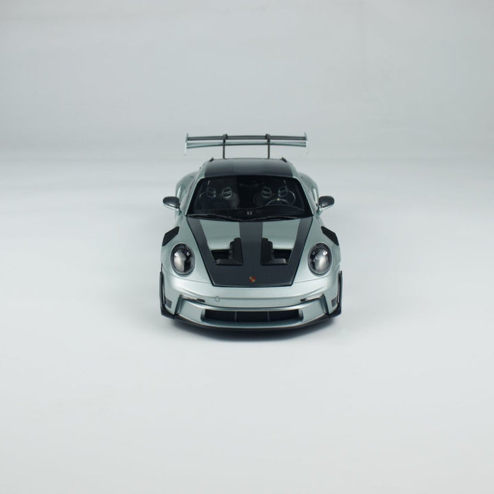 MINICHAMPS 1:18 PORSCHE 911 (992) GT3RS - 2023 - SILVER 110062044