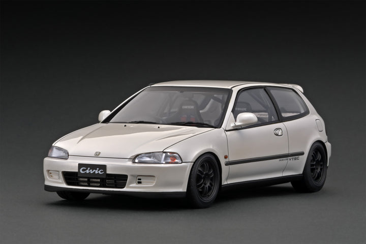 Ignition Model 1:18 Honda CIVIC (EG6) Pearl White With B16A Engine