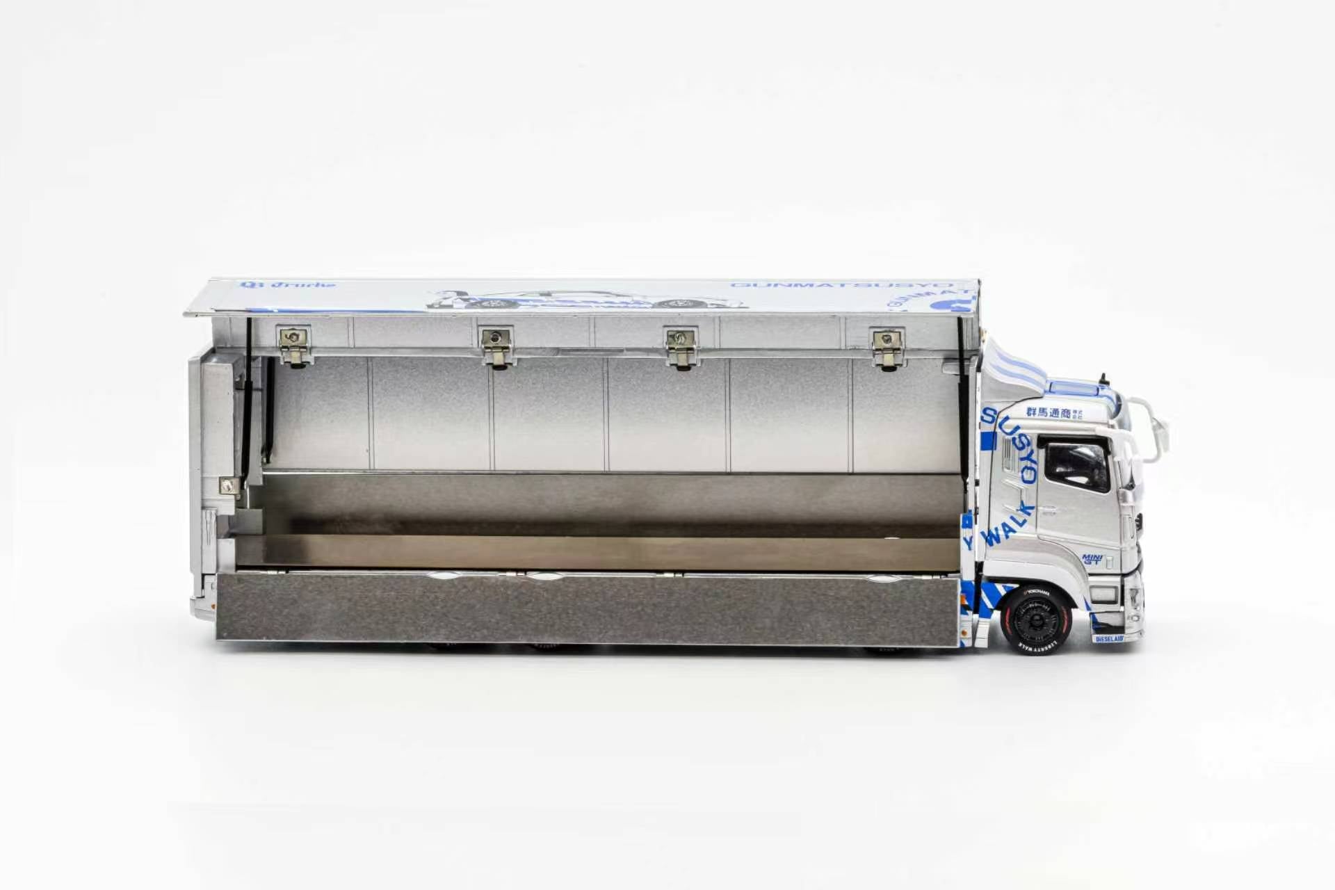 Preorder] GCD 1:64 LB TRUCKS Mitsubishi Fuso Super Great SILVER