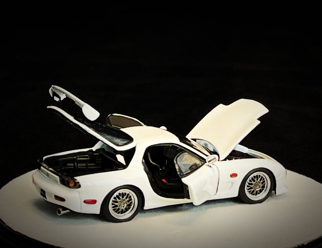 [Preorder] PGM 1:64 Mazda FD3S RX7 White Colour - Fully Opened Model (2 Versions)