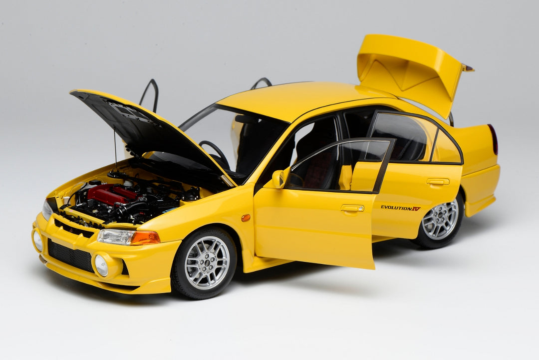 [Preorder] Motorhelix 1:18 Mitsubishi Lancer Evolution IV  DANDELION YELLOW