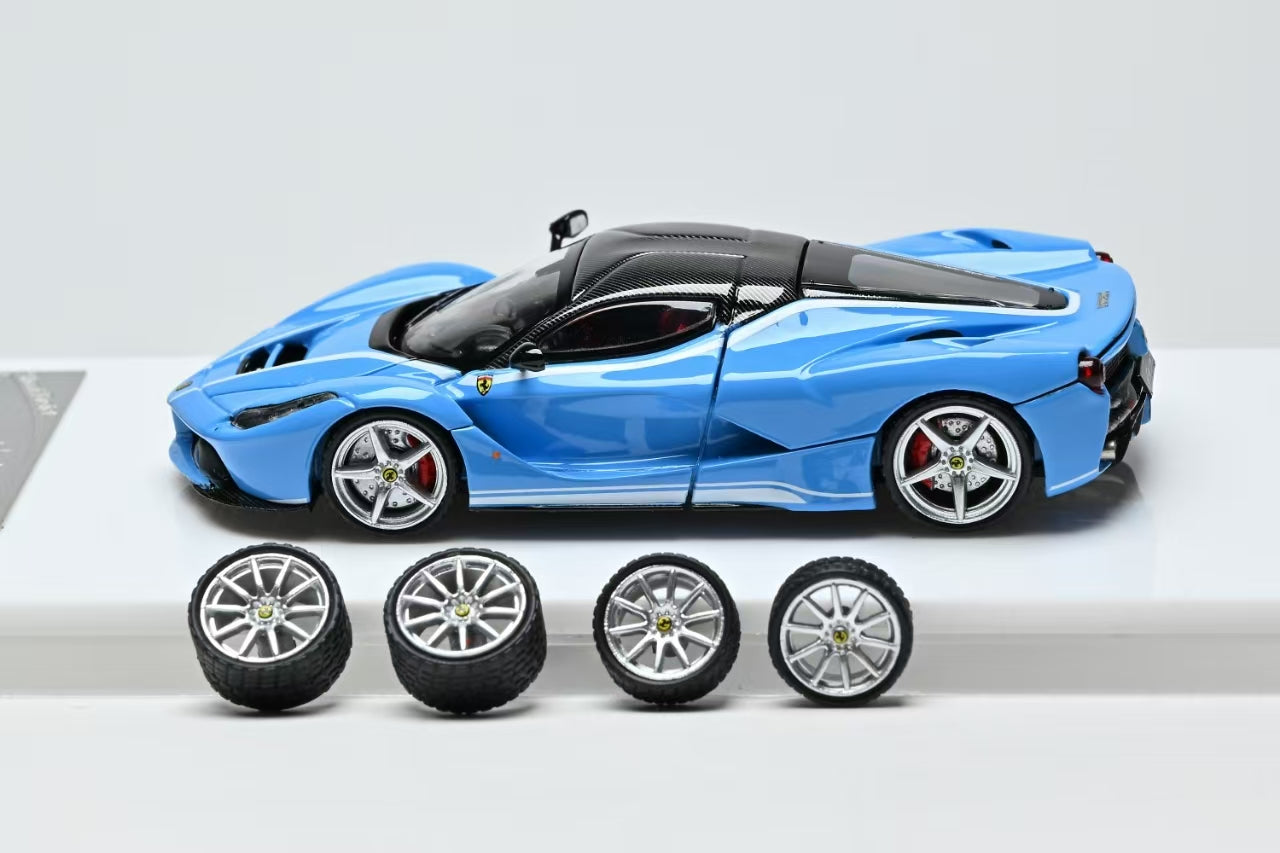 Preorder] Street Buster 1:64 Ferrari F150 Aperta Baby Blue