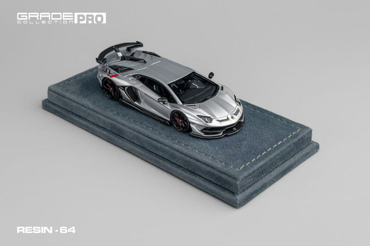 [Preorder] GRADE PRO 1:64 Lamborghini Aventador SVJ LP770 Novitec (4 Colours)