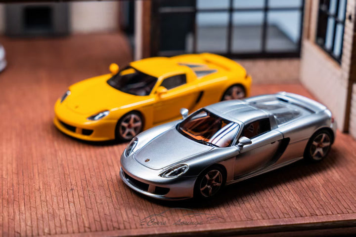 [Preorder] Car's Lounge 1:64 Porsche Carrera GT (5 Colours)