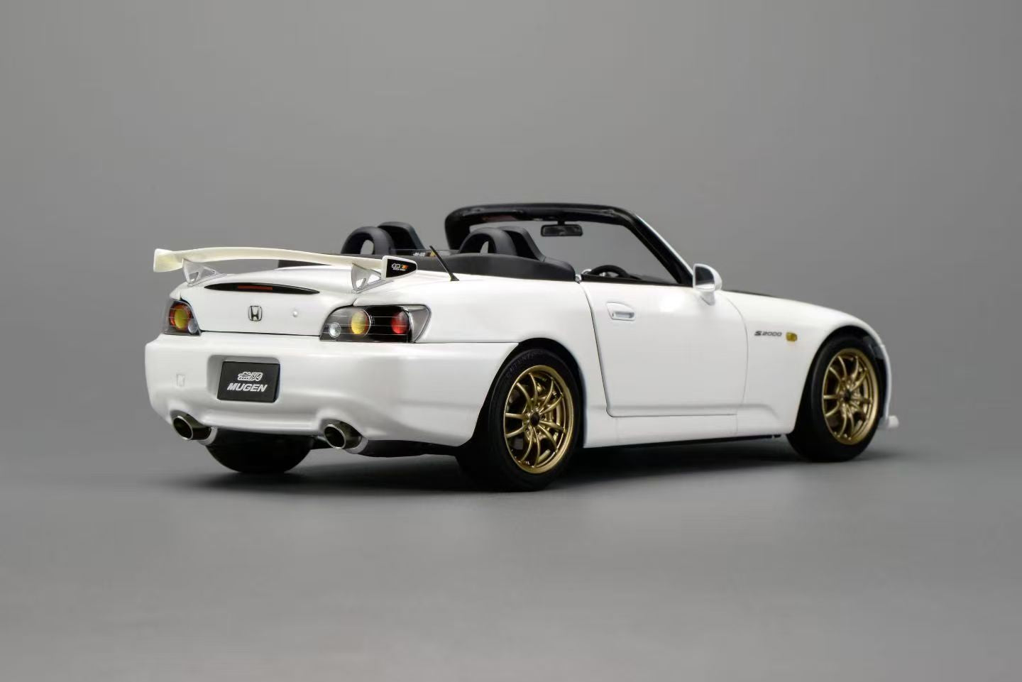 Preorder] MOTORHELIX 1:18 Honda S2000 (AP2) MUGEN (2 Colours