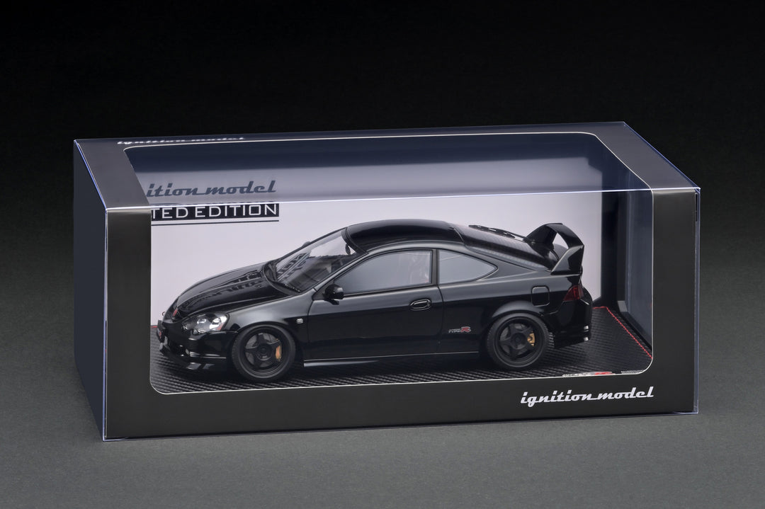 [Preorder] Ignition Model 1:18 Honda INTEGRA (DC5) TYPE R  Black With K20A Engine IG3330