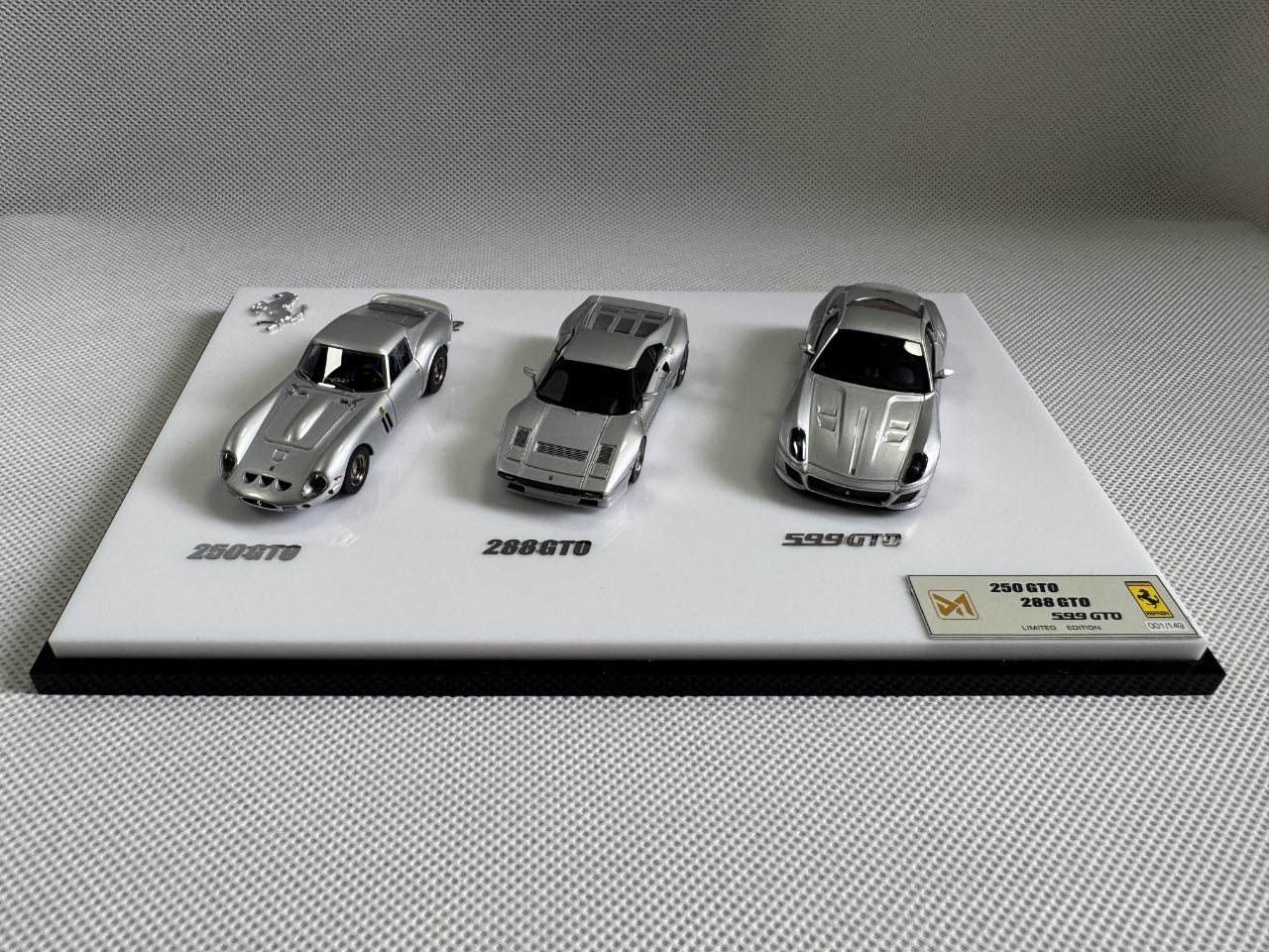 DMY 1/64　フェラーリ 250GTO 288GTO 599GTO Preorder] DMY64 1:64 Ferrari Supercar GT0 250GTO / 288GTO / 599GTO
