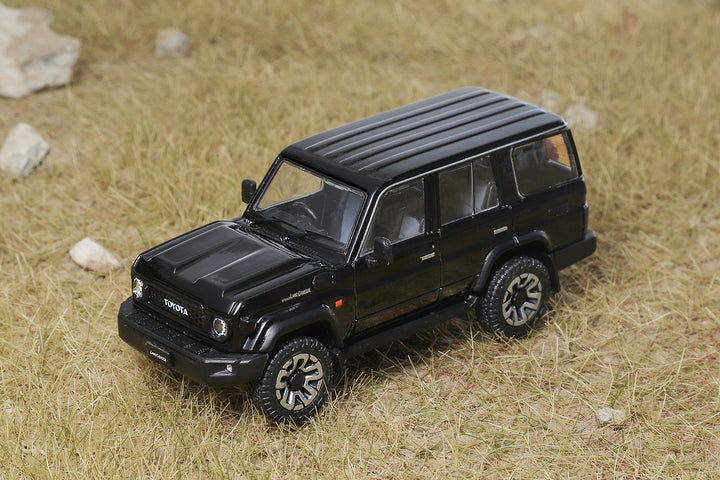 [Preorder] GCD 1:64 Toyota LC70 (5 Colour)