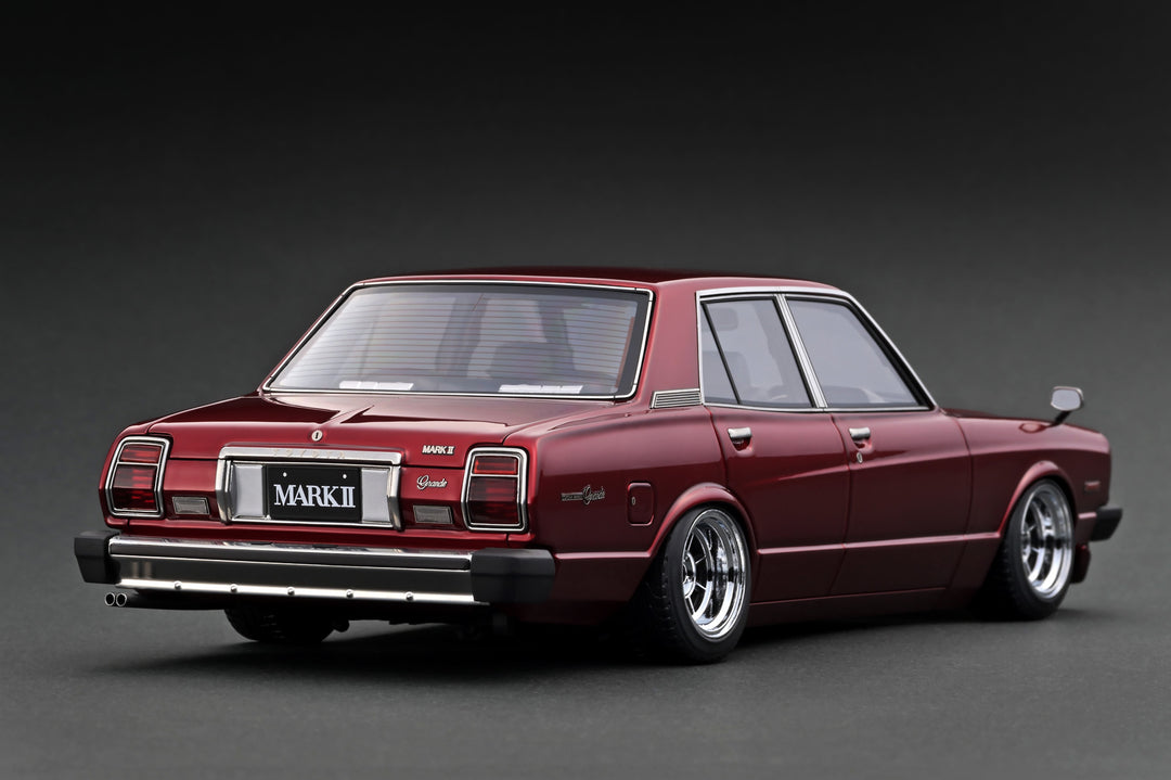 [Preorder] Ignition Model 1:18 Toyota MarkⅡ Sedan Grande (MX41) Red Metallic IG3428