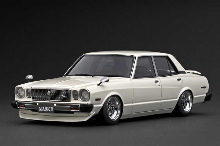 [Preorder] Ignition Model 1:18 Toyota MarkⅡ Sedan Grande (MX41) White