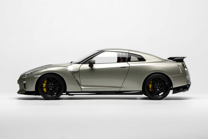[Preorder] Motorhelix 1:18 Nissan GT-R (R35) Track Edition Engineered by NISMO T-Spec 2022 Jade M83515